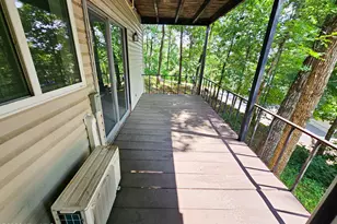 128 Manor Dr, Hayesville, NC 28904 - Photo 18
