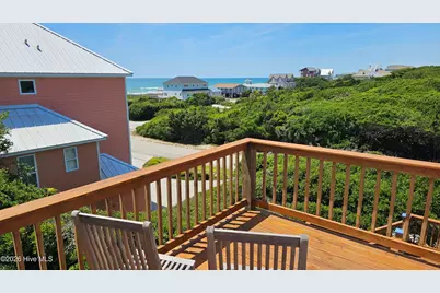 102 W Scotch Bonnet Drive, Emerald Isle, NC 28594 - Photo 4