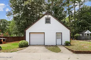 2570 Old Plantation Dr, Kinston, NC 28504 - Photo 6