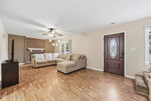 204 S Carlisle Ct, Jacksonville, NC 28546 - Photo 16