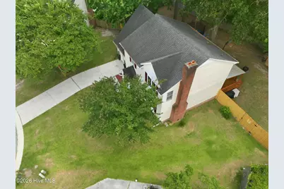 204 S Carlisle Court, Jacksonville, NC 28546 - Photo 8