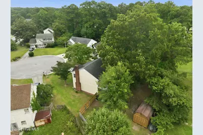 204 S Carlisle Court, Jacksonville, NC 28546 - Photo 12
