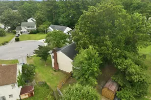 204 S Carlisle Ct, Jacksonville, NC 28546 - Photo 12