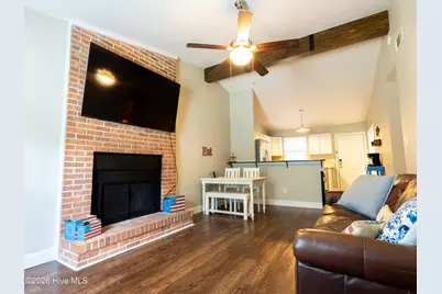 414 Cedar Creek Drive, Jacksonville, NC 28540 - Photo 6