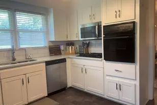 539 Martin Ln, Augusta, GA 30909 - Photo 8
