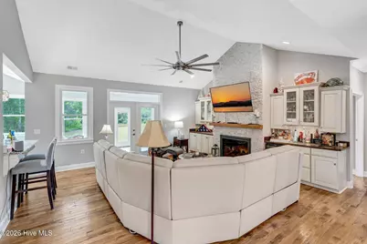 1560 Stanbury Road SW, Supply, NC 28462 - Photo 8