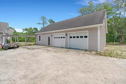 1560 Stanbury Road SW, Supply, NC 28462 - Photo 36