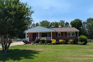 109 Forest View Dr, Nashville, NC 27856 - Photo 1