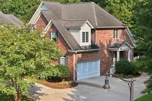 815 Kensington Dr, Greenville, NC 27858 - Photo 4