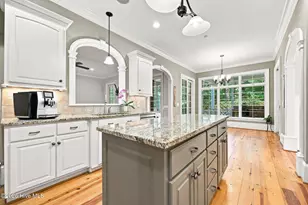 815 Kensington Dr, Greenville, NC 27858 - Photo 32