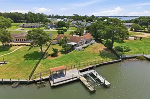 220 Club Point Dr, Cape Carteret, NC 28584 - Photo 6