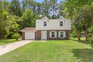 108 Meadowview Ct, Jacksonville, NC 28546 - Photo 1