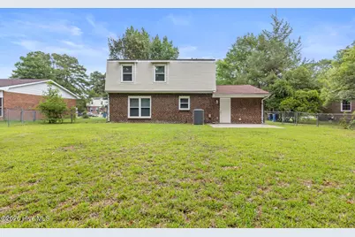 108 Meadowview Court, Jacksonville, NC 28546 - Photo 24