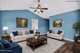412 Amaryllis Ln, Holly Ridge, NC 28445 - Photo 10