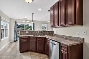 412 Amaryllis Ln, Holly Ridge, NC 28445 - Photo 16