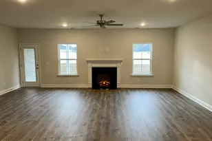 175 Seashore St, Grimesland, NC 27837 - Photo 8