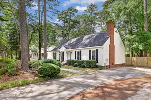 1704 Ridgeway St W, Wilson, NC 27893 - Photo 2