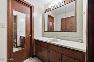 266 Star Hill Dr, Cape Carteret, NC 28584 - Photo 52
