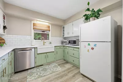266 Star Hill Drive, Cape Carteret, NC 28584 - Photo 20