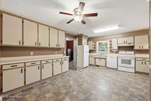 201 Chadwick Ave, Havelock, NC 28532 - Photo 10