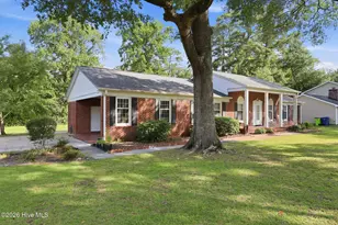 201 Chadwick Ave, Havelock, NC 28532 - Photo 2