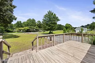 178 Cedarwood Dr, Swansboro, NC 28584 - Photo 4