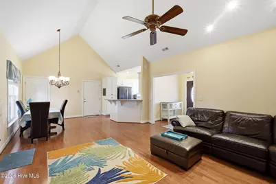 406 Neptune Drive, Cape Carteret, NC 28584 - Photo 4