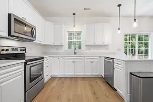 204 Bell Ridge Ln, Hubert, NC 28539 - Photo 12