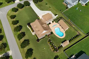 103 E Point Estates Ct, Knotts Island, NC 27950 - Photo 16