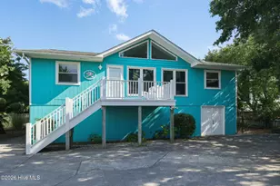 1607 Emerald Dr, Emerald Isle, NC 28594 - Photo 1