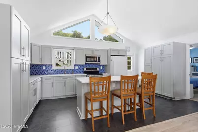 1607 Emerald Drive, Emerald Isle, NC 28594 - Photo 18