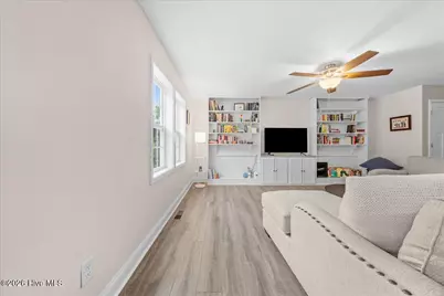 745 W Illinois Avenue, Southern Pines, NC 28387 - Photo 12