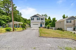 745 W Illinois Ave, Southern Pines, NC 28387 - Photo 2