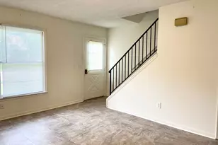 606 W Church St, Elizabeth City, NC 27909 - Photo 6