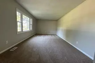910 Winchester Rd, Jacksonville, NC 28546 - Photo 2