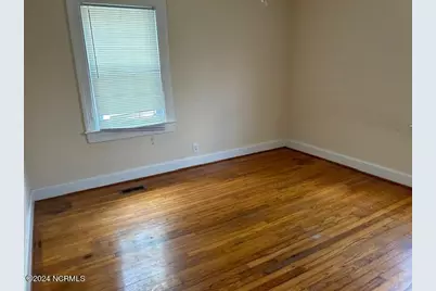 704 E 3rd Street #A, Greenville, NC 27858 - Photo 2