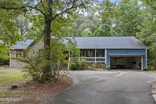 528 Pinehurst Cir, Hampstead, NC 28443 - Photo 1