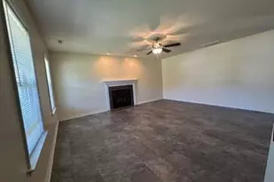 300 Shifting Winds Dr, Jacksonville, NC 28546 - Photo 2
