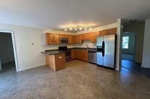 300 Shifting Winds Dr, Jacksonville, NC 28546 - Photo 4