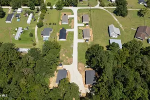 1118 Old Tar Landing Rd, Jacksonville, NC 28540 - Photo 12