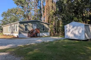 1118 Old Tar Landing Rd, Jacksonville, NC 28540 - Photo 1