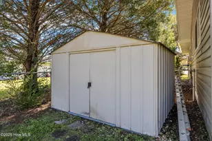 110 Baysden Dr, Jacksonville, NC 28540 - Photo 42