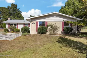 110 Baysden Dr, Jacksonville, NC 28540 - Photo 2