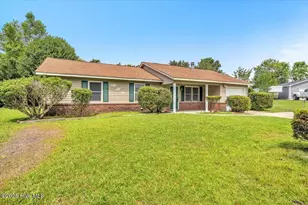 1019 Blue Leaf Pl, Jacksonville, NC 28546 - Photo 4