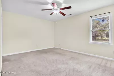 1019 Blue Leaf Place, Jacksonville, NC 28546 - Photo 30