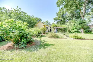 524 Carthage St, Cameron, NC 28326 - Photo 34