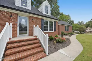 101 Epworth Dr, Jacksonville, NC 28546 - Photo 18