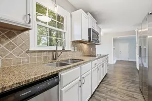 101 Epworth Dr, Jacksonville, NC 28546 - Photo 30