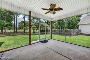407 Weatherford Dr, Jacksonville, NC 28540 - Photo 6