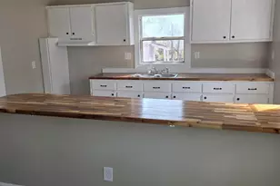109 E Grainger Ave, Kinston, NC 28501 - Photo 8